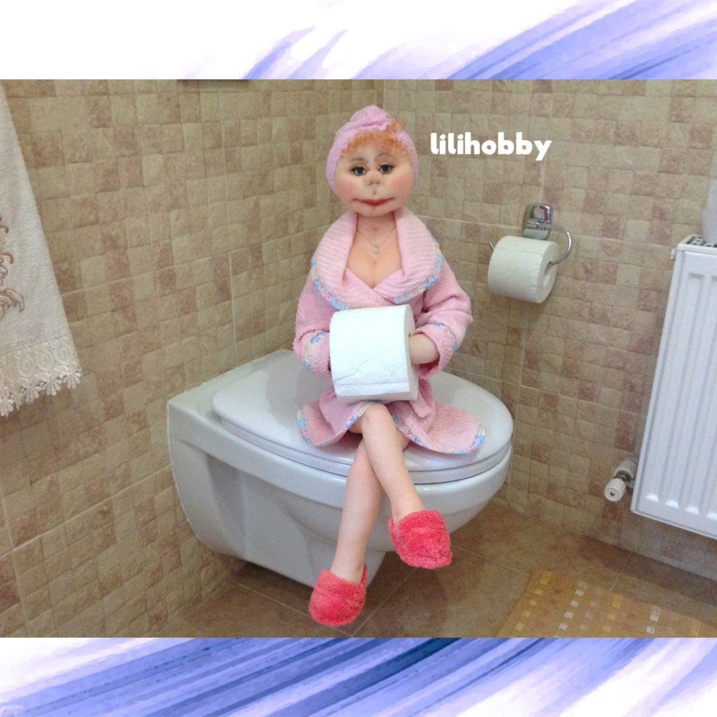 Кукла держатель туалетной бумаги